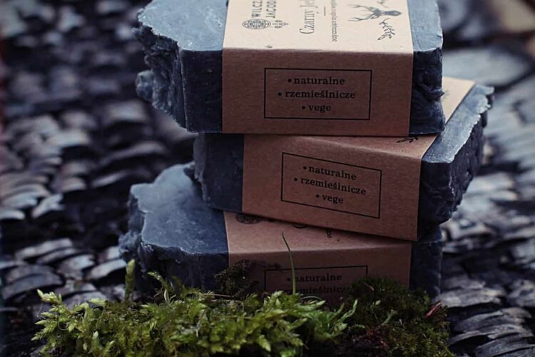 czarny jelenzmiana Easy Resize.com 1 Wilcza Jagoda