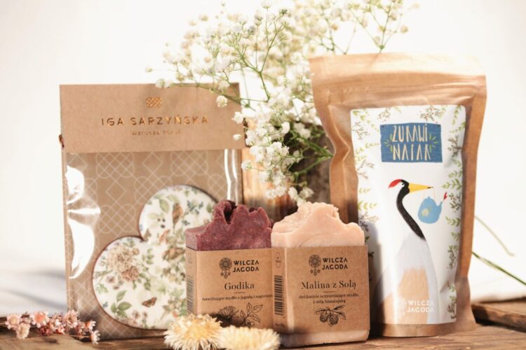 Zestaw Owocowy z Sercem - prezent pachnący owocami