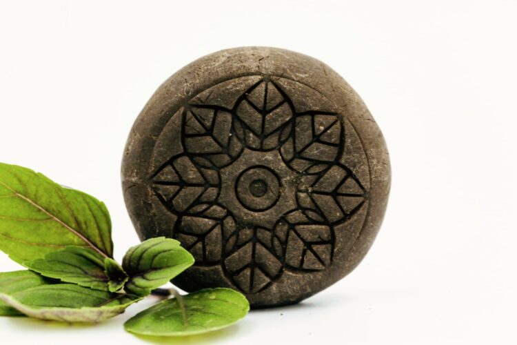 Szampon w kostce tusi 6 Wilcza Jagoda