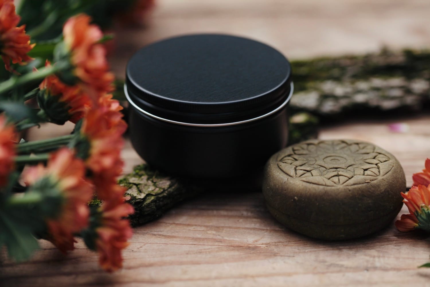 Puszka aluminiowa do szamponu w kostce