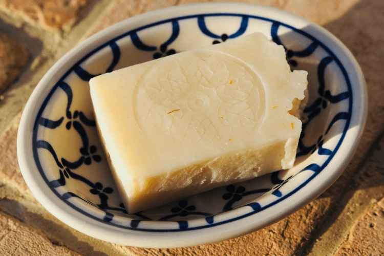 Mydelnica Bolesławiec – beżowa z granatem1a Mydelnica Bolesławiec – beżowa z granatem - obrazek 1