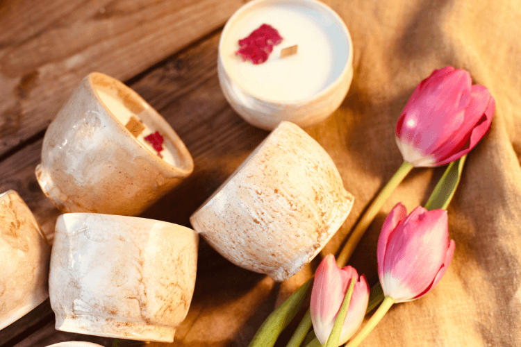 Shakti ceramika (3) Świeca Ukojenie w ceramicznej czarce - obrazek 1